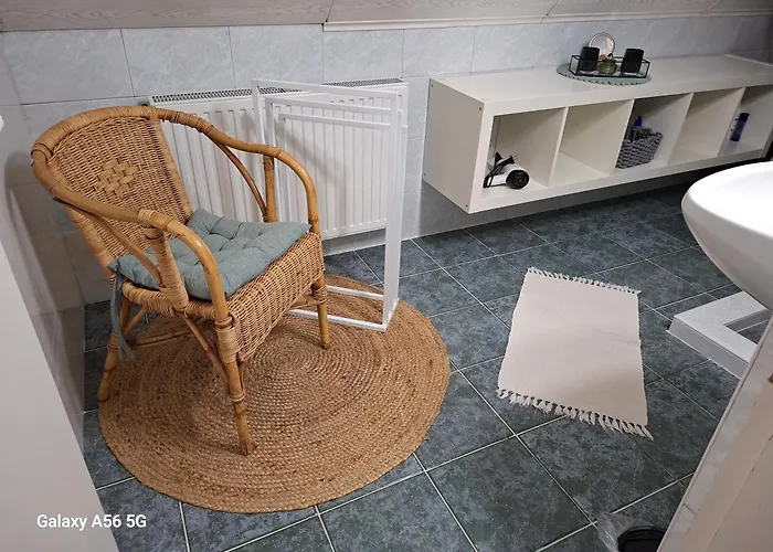 Sarkcsillag Vendeghaz